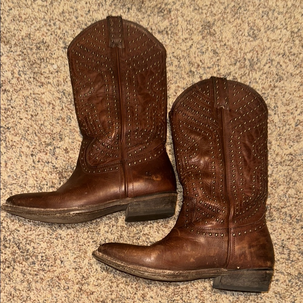 Women’s Frye Billy Brown Studded Cowboy Boots size 8.5